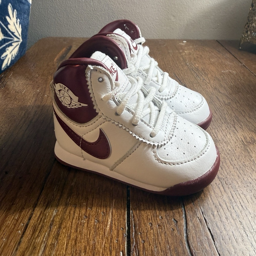 New! Toddler Nike Baby Jordan '85 (TD) - White/ Team Red -‎ White Shoes. Size 3C
